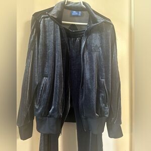 Final marked down…Womens Adidas Originals Sz: M